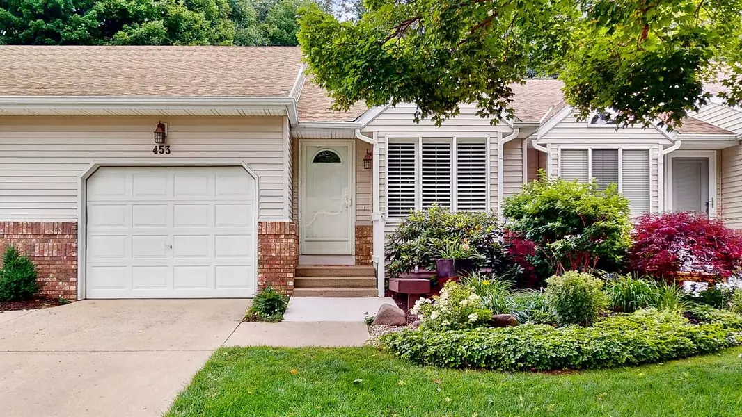 453 Amity Street, Douglas, MI 49406