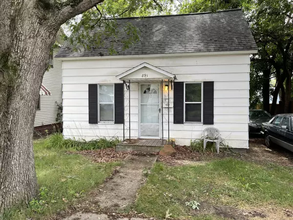 891 E Forest Avenue, Muskegon, MI 49442