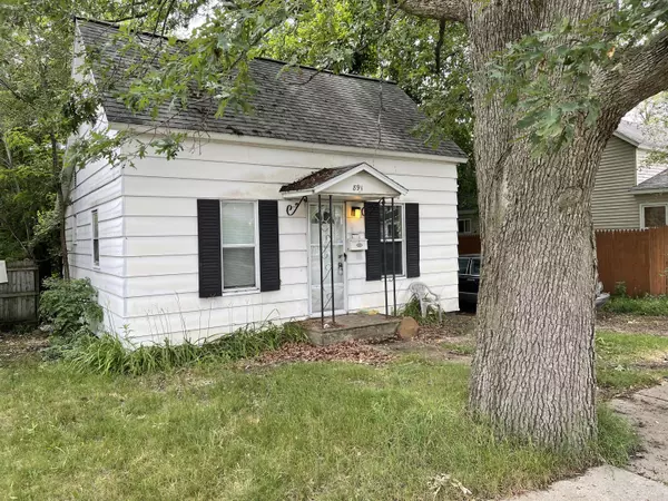 Muskegon, MI 49442,891 E Forest Avenue