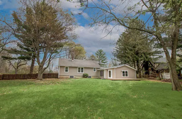 Jackson, MI 49201,5000 S JACKSON RD