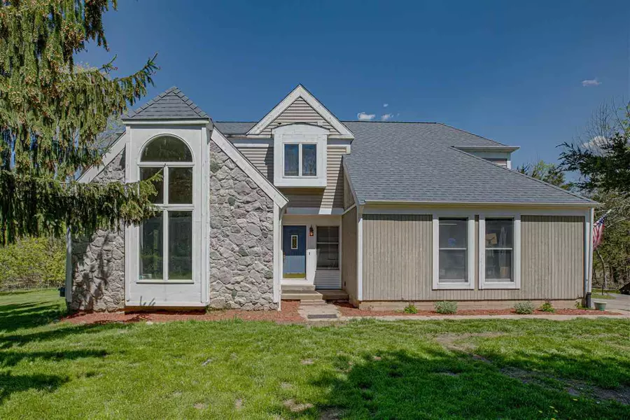 9450 CONSUMERS DR, Clarklake, MI 49234