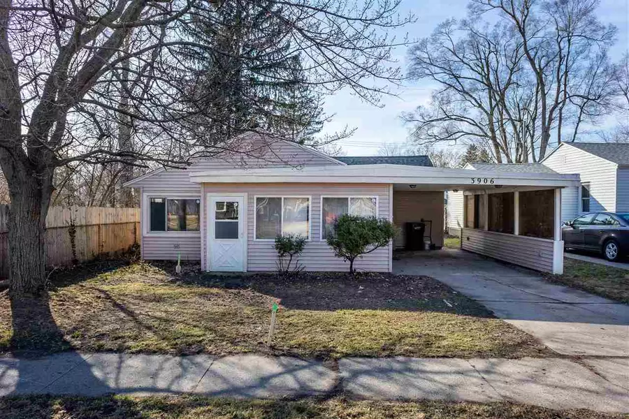 3906 S PENNSYLVANIA AVE, Lansing, MI 48910