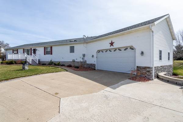 125 BINGHAM, Brooklyn, MI 49230