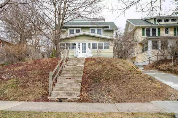 1206 HOMEWILD, Jackson, MI 49201