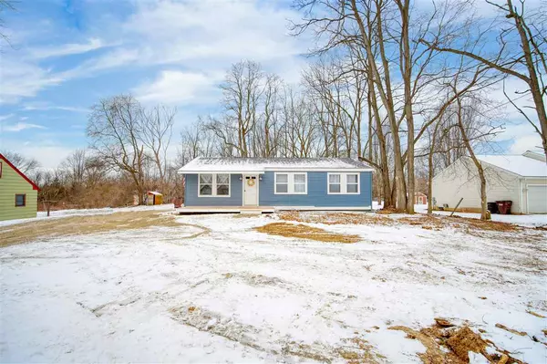 1032 HAGUE, Jackson, MI 49203