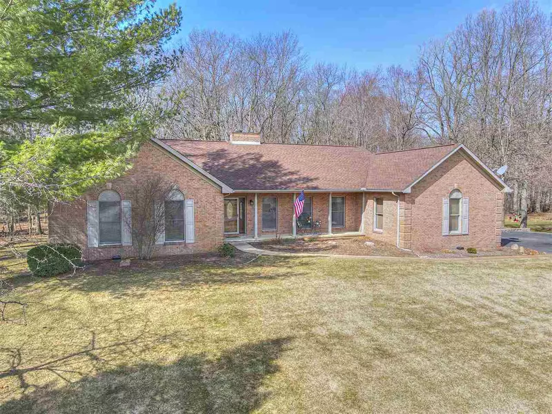 7465 HUNTERS RIDGE, Jackson, MI 49201