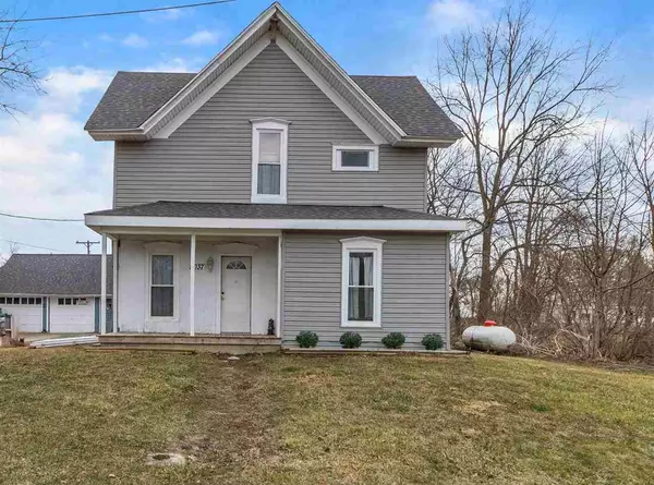 5037 FREIERMUTH RD, Stockbridge, MI 49285