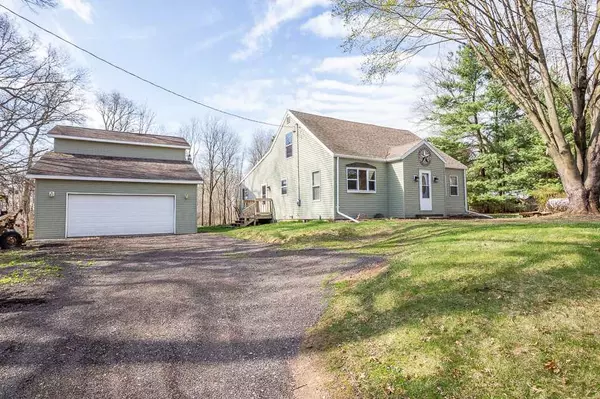 5985 JORDON RD, Jackson, MI 49201