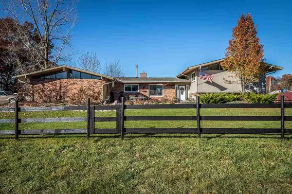 2700 MAUTE RD, Grass Lake, MI 49240