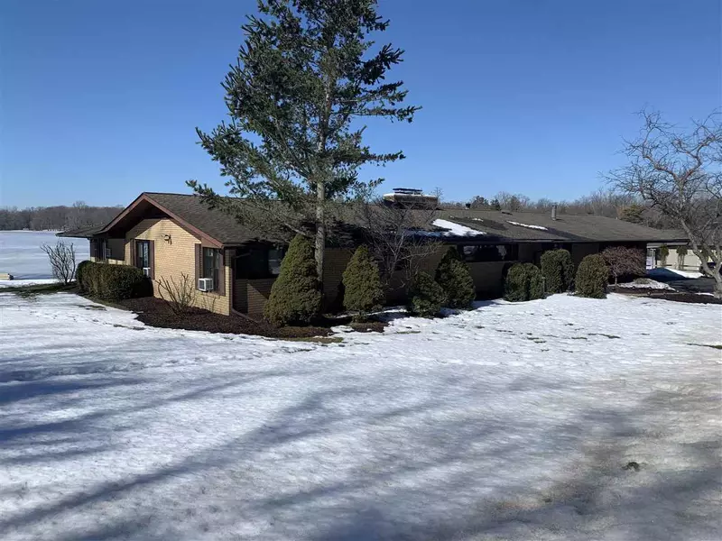 6074 BROWNS LAKE Road, Jackson, MI 49203