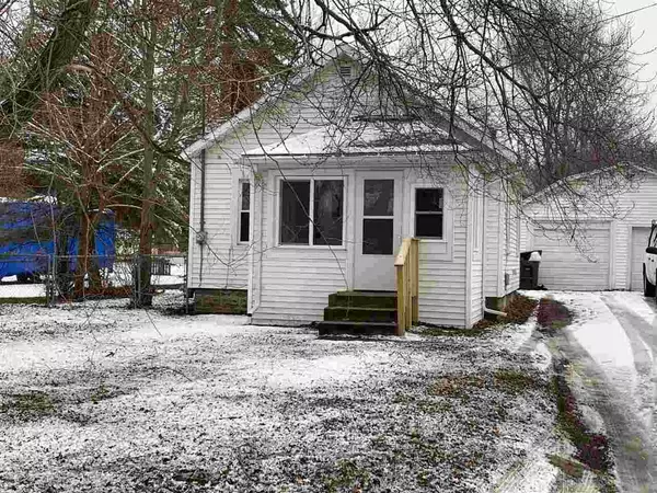 238 E PORTER ST, Jackson, MI 49202