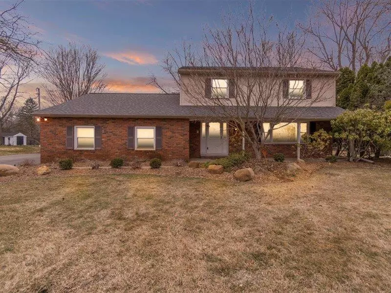 2126 GANTON DR, Jackson, MI