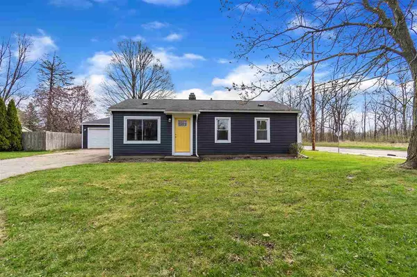 103 W SOUTHFIELD DR, Jackson, MI 49203