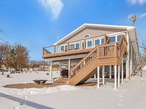 Brooklyn, MI 49230,100 CAMELOT CT
