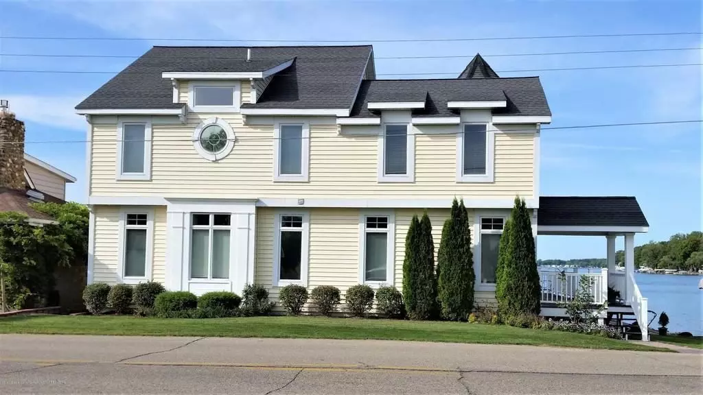 4271 ANDERSON DR, Albion, MI 49224