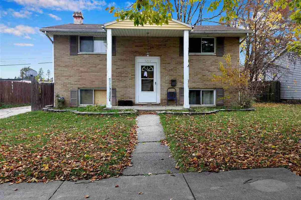 Lansing, MI 48911,3212 RISDALE AVE