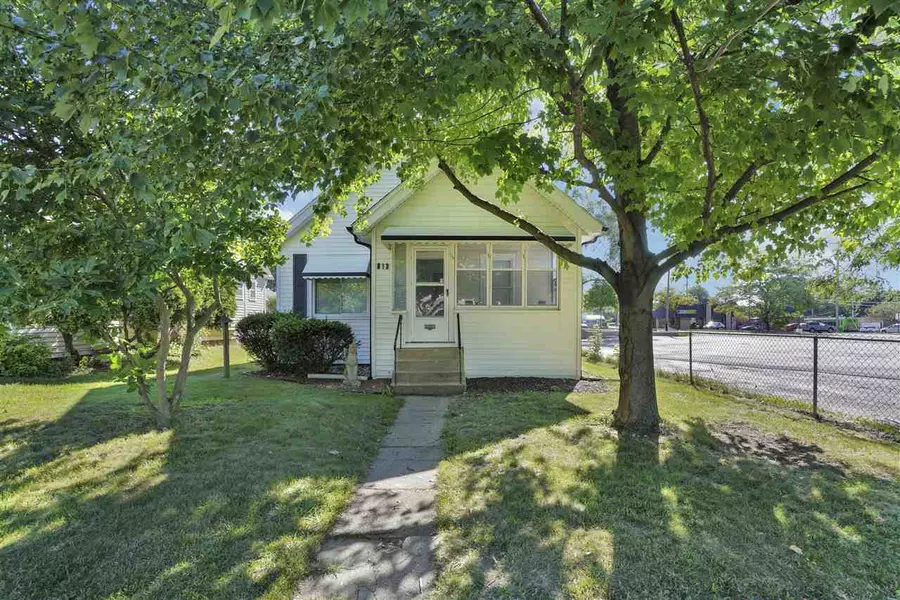 813 SEVENTEENTH ST, Jackson, MI 49203