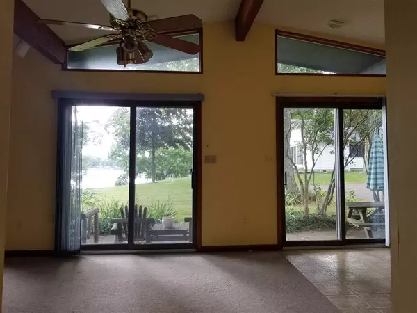 Manitou Beach, MI 49253,6000 HIGHLAND AVE