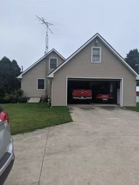 15491 ELM ROW, Albion, MI 49224