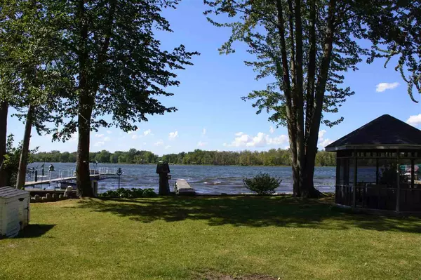 Sturgis, MI 49091,64784 PRAIRIE RIVER RD