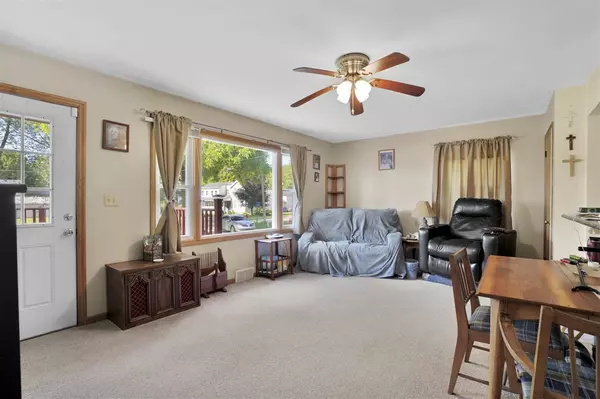 Springport, MI 49284,303 OYER
