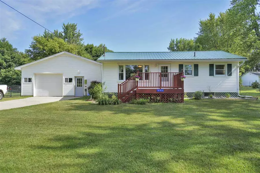 303 OYER, Springport, MI 49284