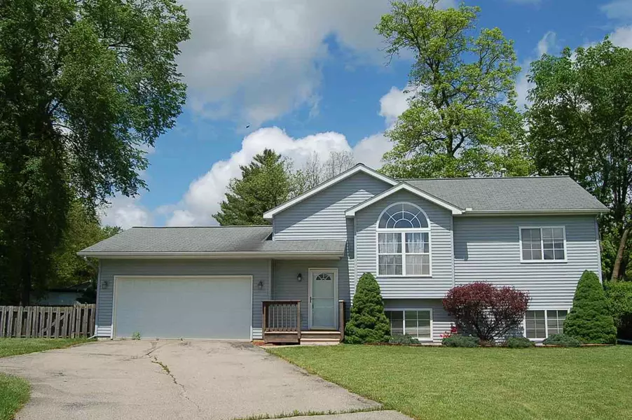 8020 STONEHAVEN #4, Parma, MI 49269