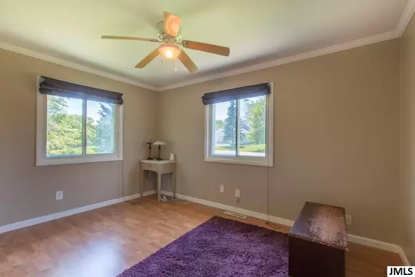 Jerome, MI 49249,10301 FAIRWAY DR