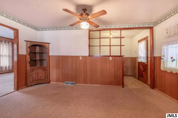 Manitou Beach, MI 49253,13147 W US 223