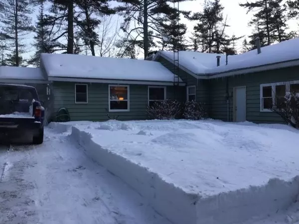 W 12204 MIDDLE RIVER RD, Napoleon, MI 49762