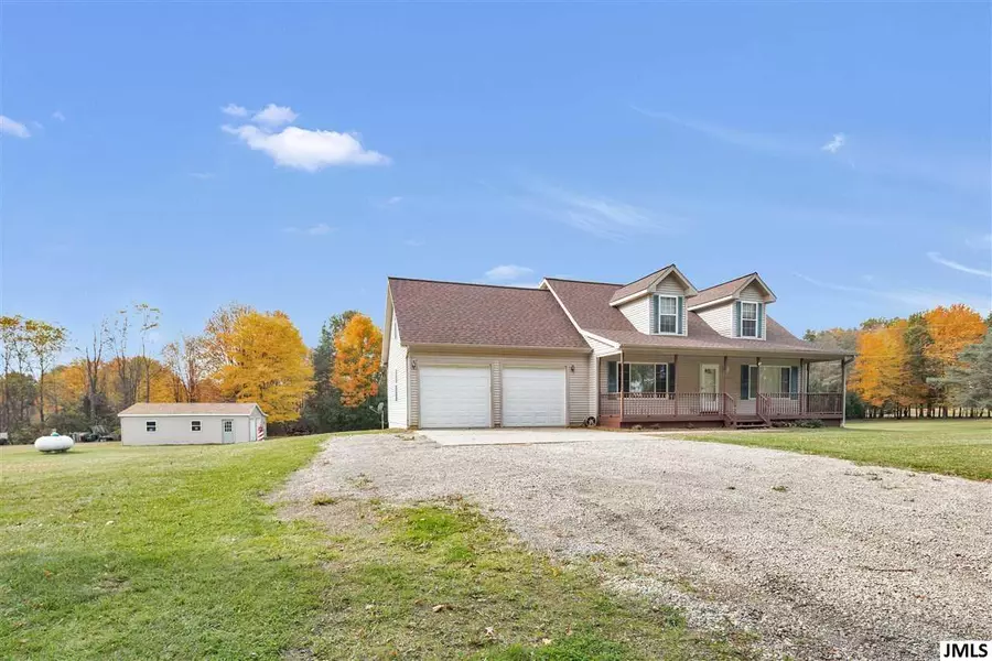 9880 MYERS RD, Clarklake, MI 49234