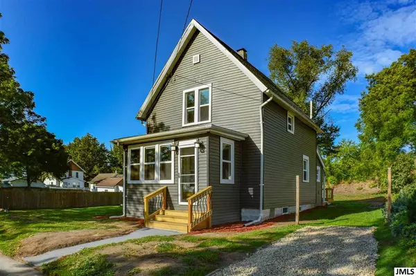 314 N DWIGHT, Jackson, MI 49202