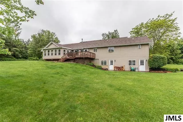 Munith, MI 49259,10691 SAYERS RD