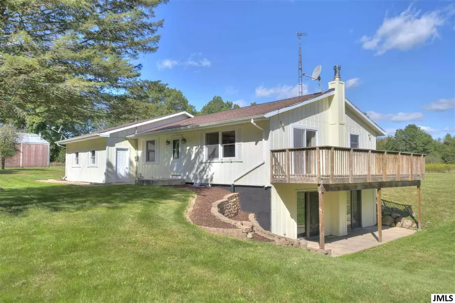 12495 PATCH, Clarklake, MI 49234