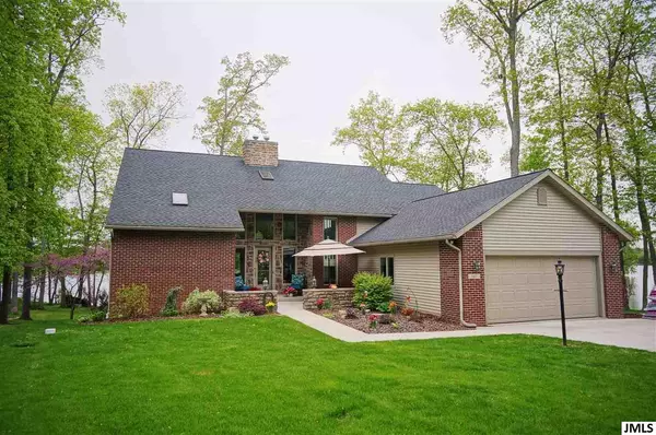 8489 ODOWLING, Onsted, MI 49265