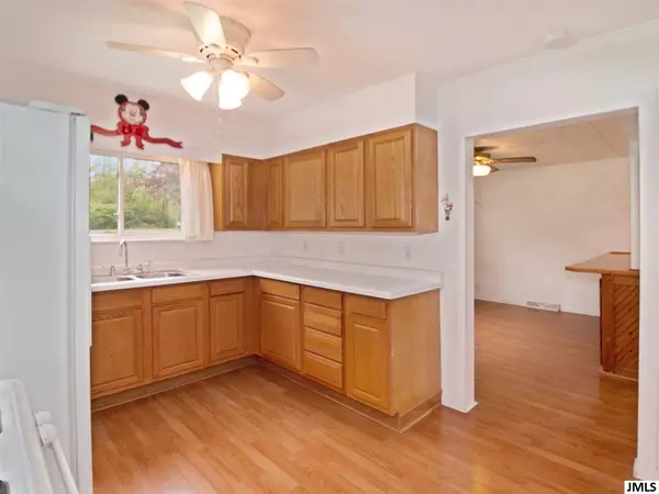 Jackson, MI 49203,1220 EUGENE AVE