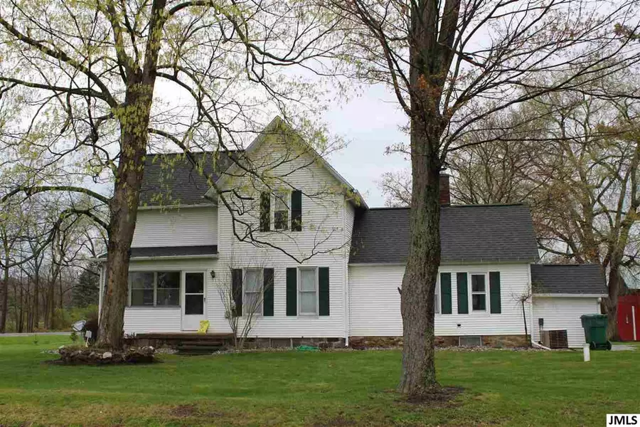 6517 MAPLEDALE, Jackson, MI 49201