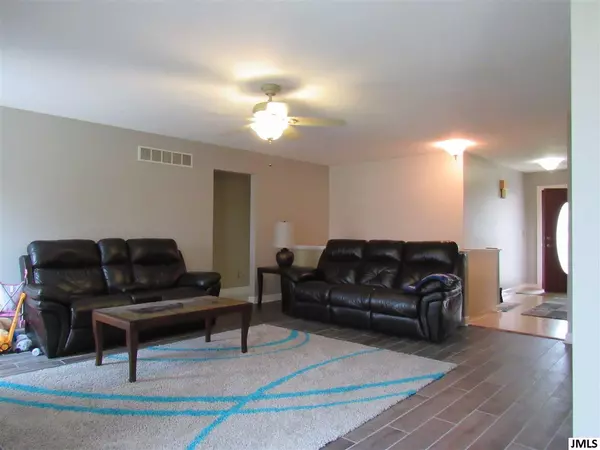 Onsted, MI 49265,7940 OBRIEN RD