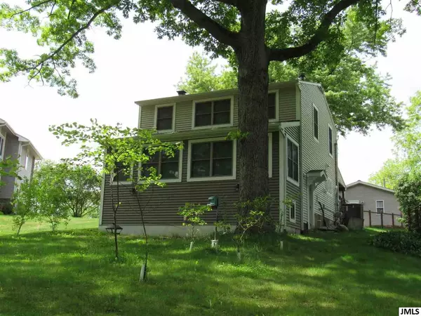 7445 HILLCREST, Manitou Beach, MI 49253