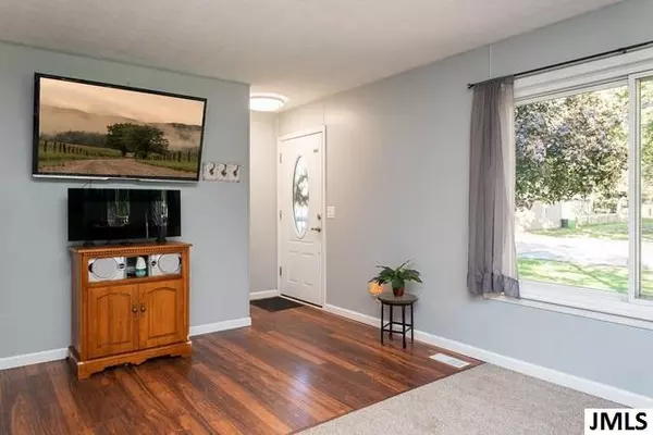 Leslie, MI,308 RUSSELL ST