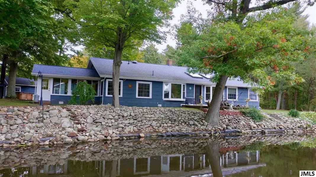 5795 STIMSON RD, Eaton Rapids, MI 48827