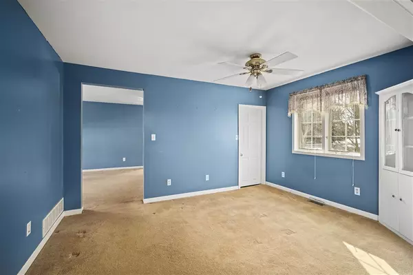 Napoleon, MI 49261,250 CENTER CT