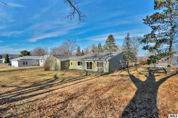 Grass Lake, MI 49240,10213 REXFORD