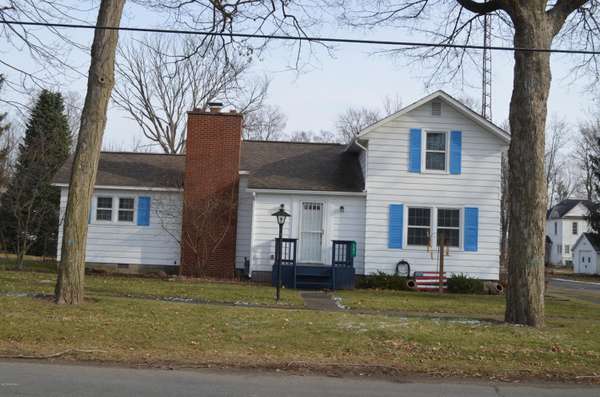 543 Elm Street, Colon, MI 49040