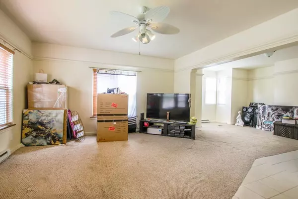 Jackson, MI 49201,123 W FRANKLIN ST