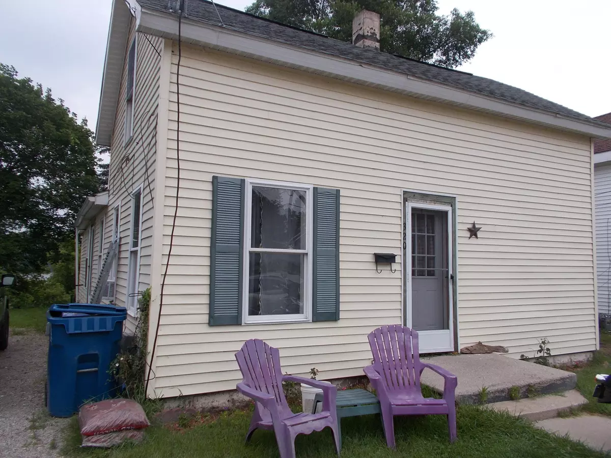 Hart, MI 49420,320 E Main Street