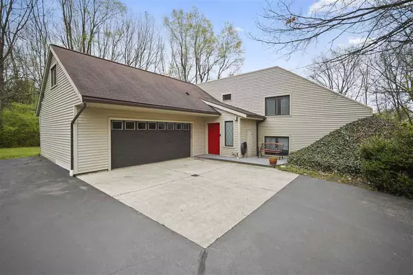 4711 DRAPER RD, Jackson, MI 49203