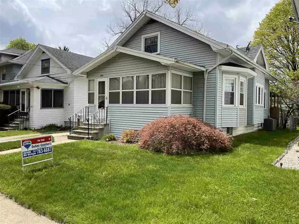 240 N BOWEN ST, Jackson, MI 49202