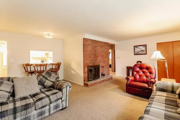 Jackson, MI 49203,1124 S GRINNELL