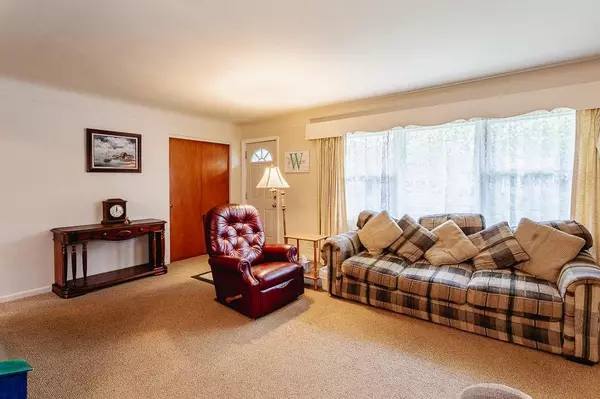Jackson, MI 49203,1124 S GRINNELL